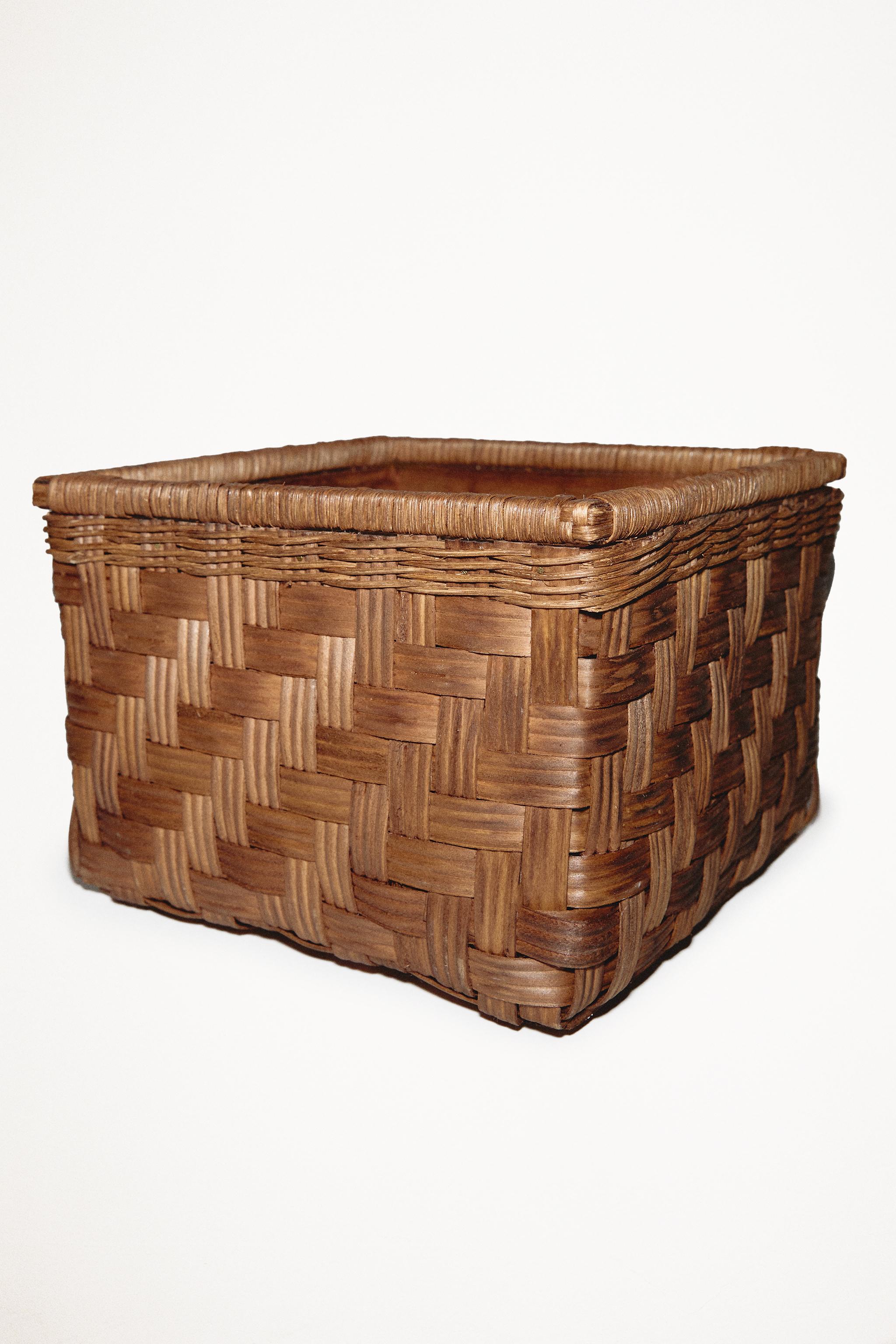 CORBEILLE CARRÉE BOIS